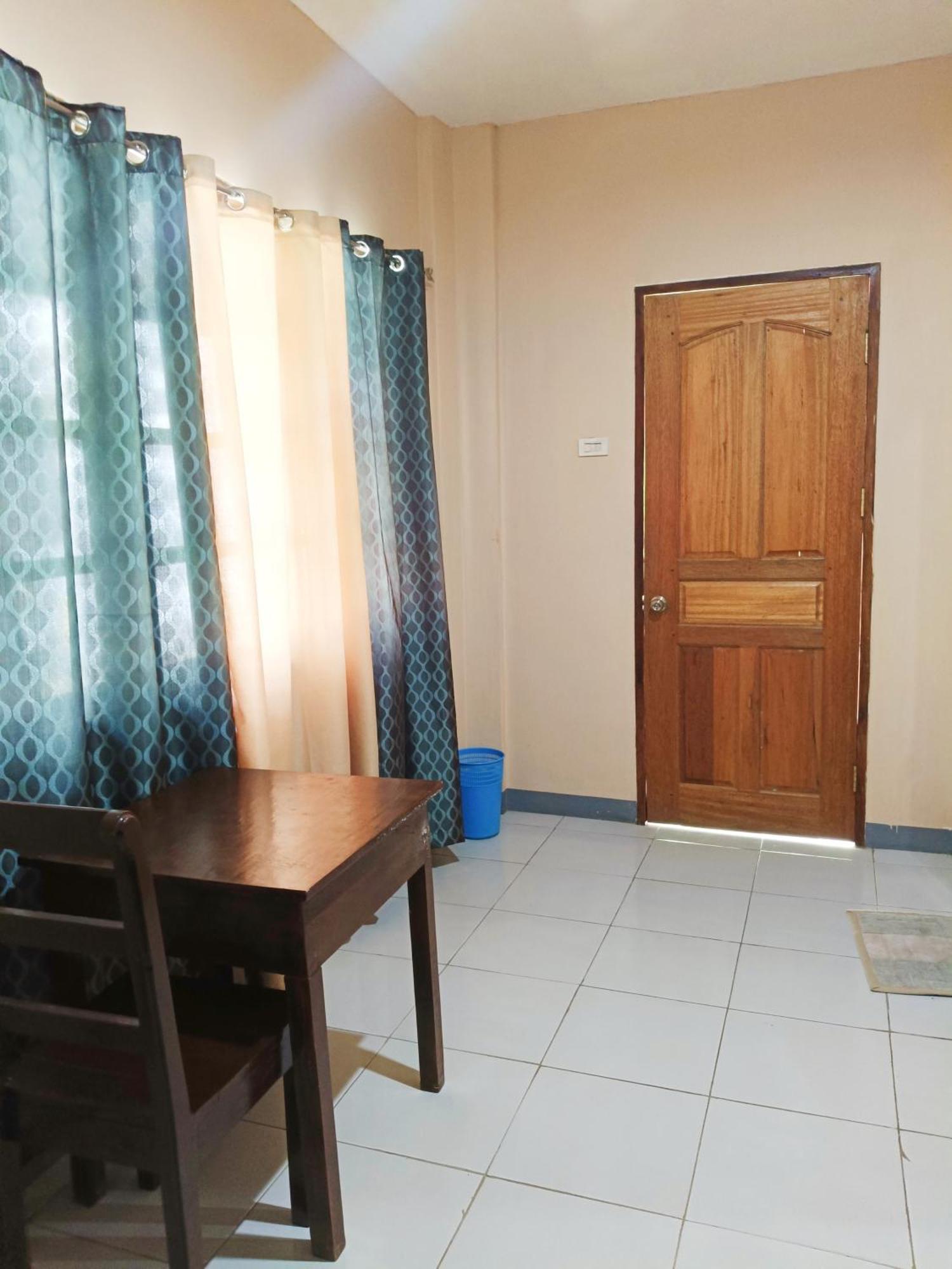 James Homestay Siquijor Quarto foto